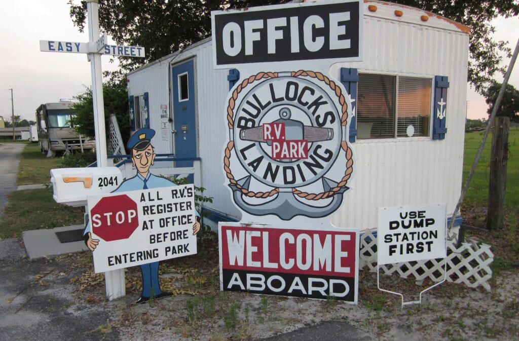 Bullock's Landing RV campground in Lake Wales, FL