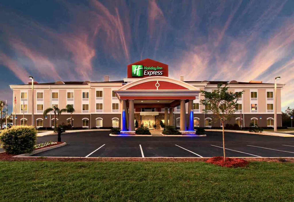 Hotel Exterior Holiday Inn Express Lake Wales Winter Haven