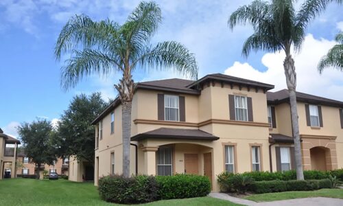 exterior of townhome at Regal Palms in Davenport, available for rent through SunKiss Villas