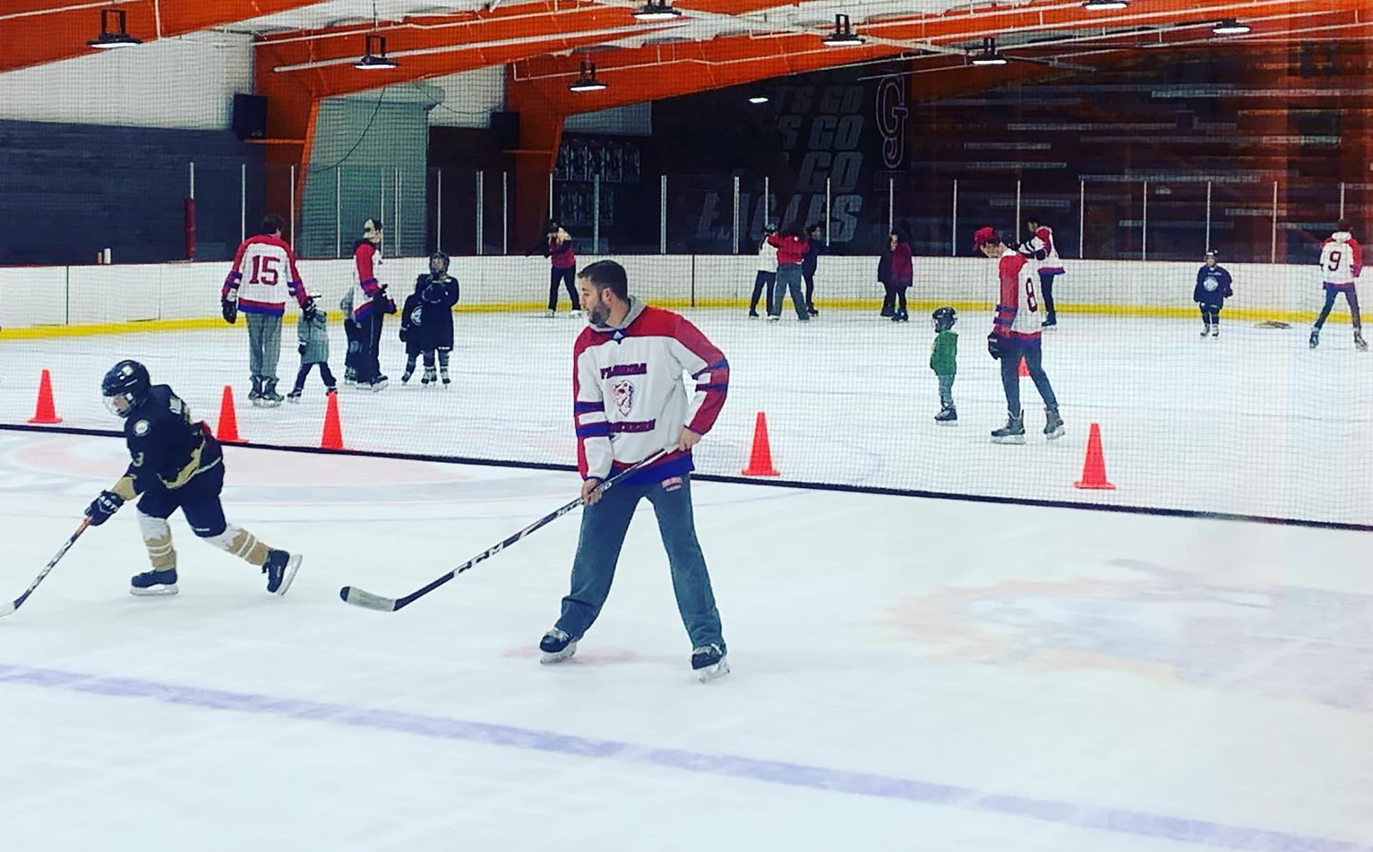 kids hockey practice at Lakeland Ice Arena