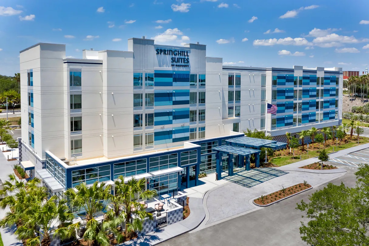 Exterior image of Springhill Suites in Lakeland.