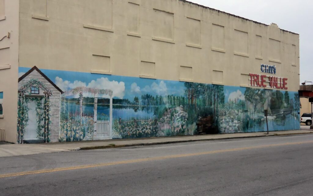Florida Flowers mural on True Value building in Lake Wales FL