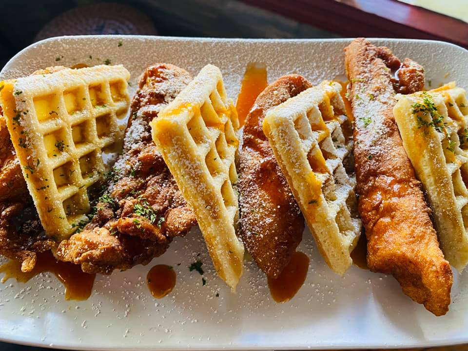 Easy Chicken and Waffles Brunch Ideas 2023 AtOnce