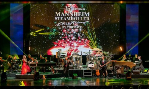 Mannheim Steamroller on stage for Christmas show