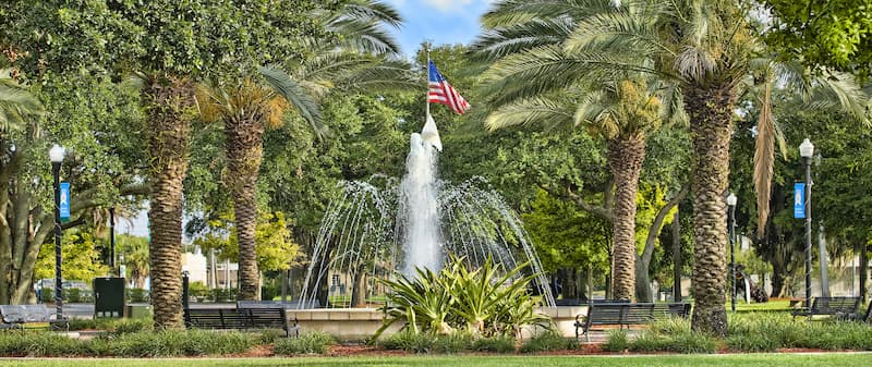Winter Haven Fountain and American Flag