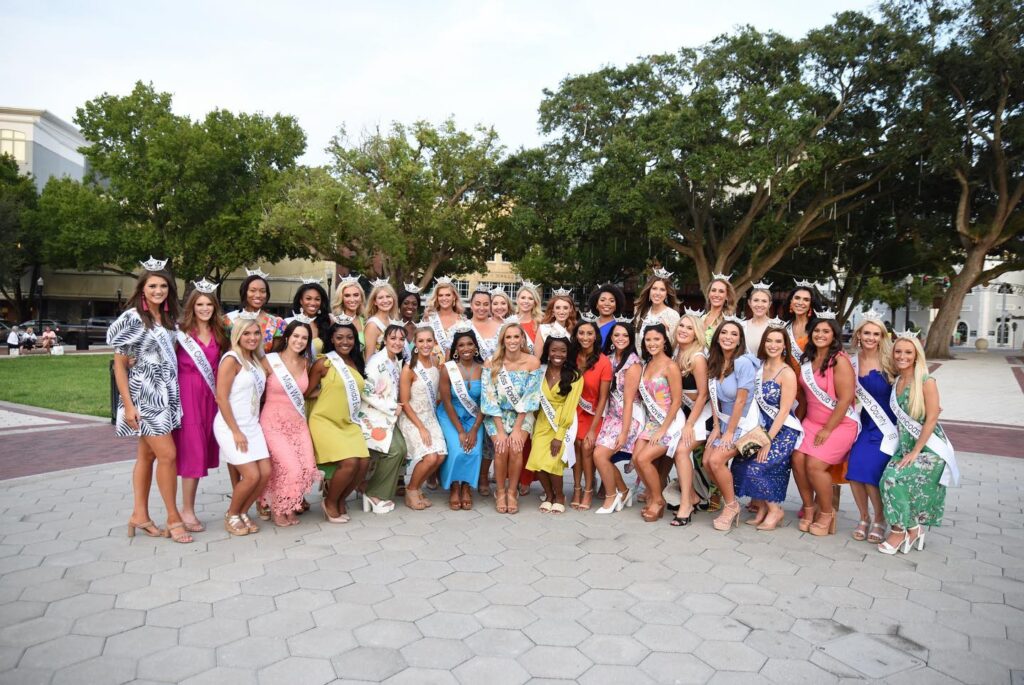 group of miss Florida candidates