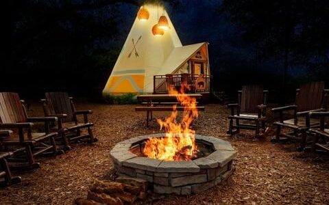 Fire pit at Westgate River Ranch