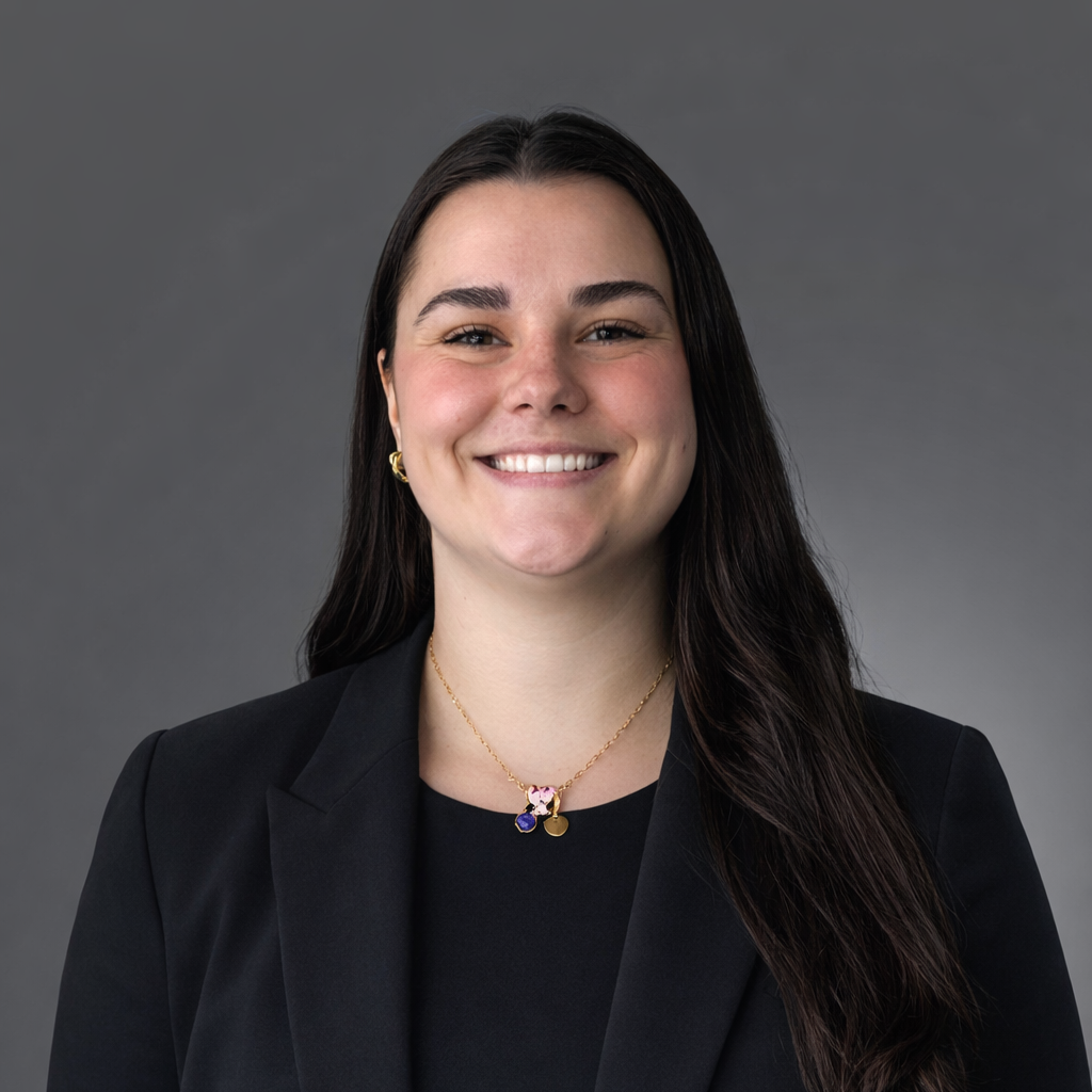 Mackenzie Petermann headshot