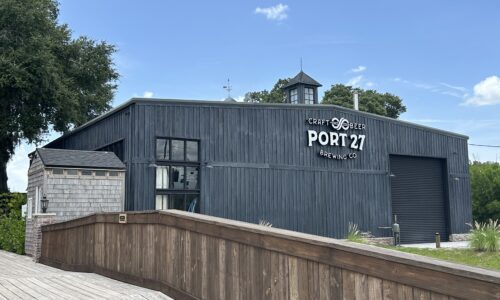 Port 27 exterior